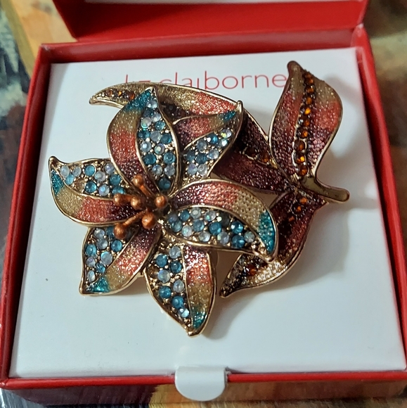 Liz Claiborne Jewelry - Women's Vintage Brooch/Pin